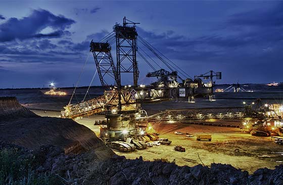 A picture shows the filling mining site
